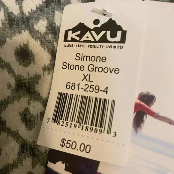 Kavu Dress green with cream and black detail - Picture 4 of 5